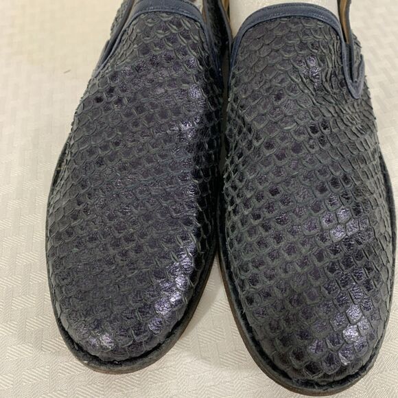 Trask Ali Loafers Flats Navy Snake Skin Womens 9 - Picture 2 of 7